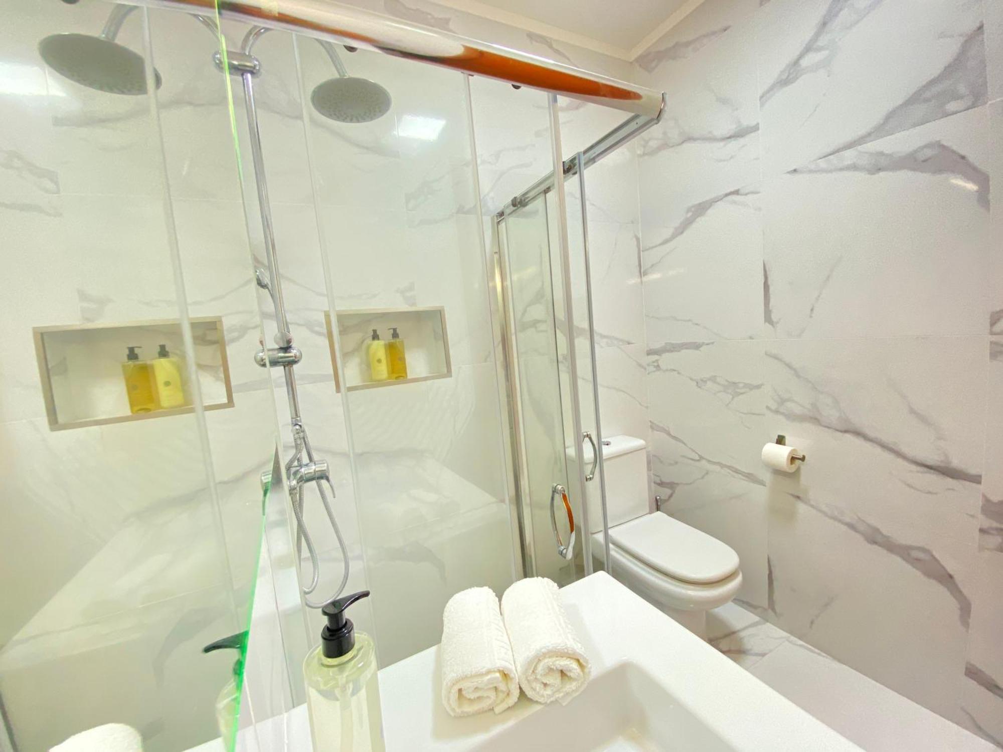 Aloha Burgau Guesthouse Екстер'єр фото